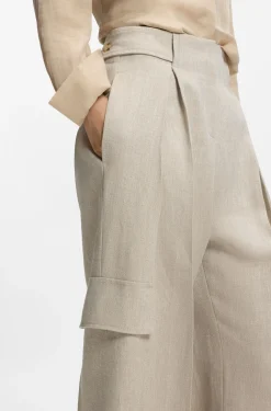 Regular-fit trousers in a herringbone linen blend