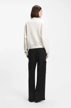 Regular-fit trousers in crepe with cargo pockets