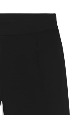 Regular-fit trousers with knitted darts
