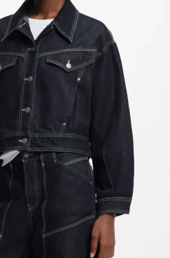 Regular-fit trucker jacket in rinse-washed denim