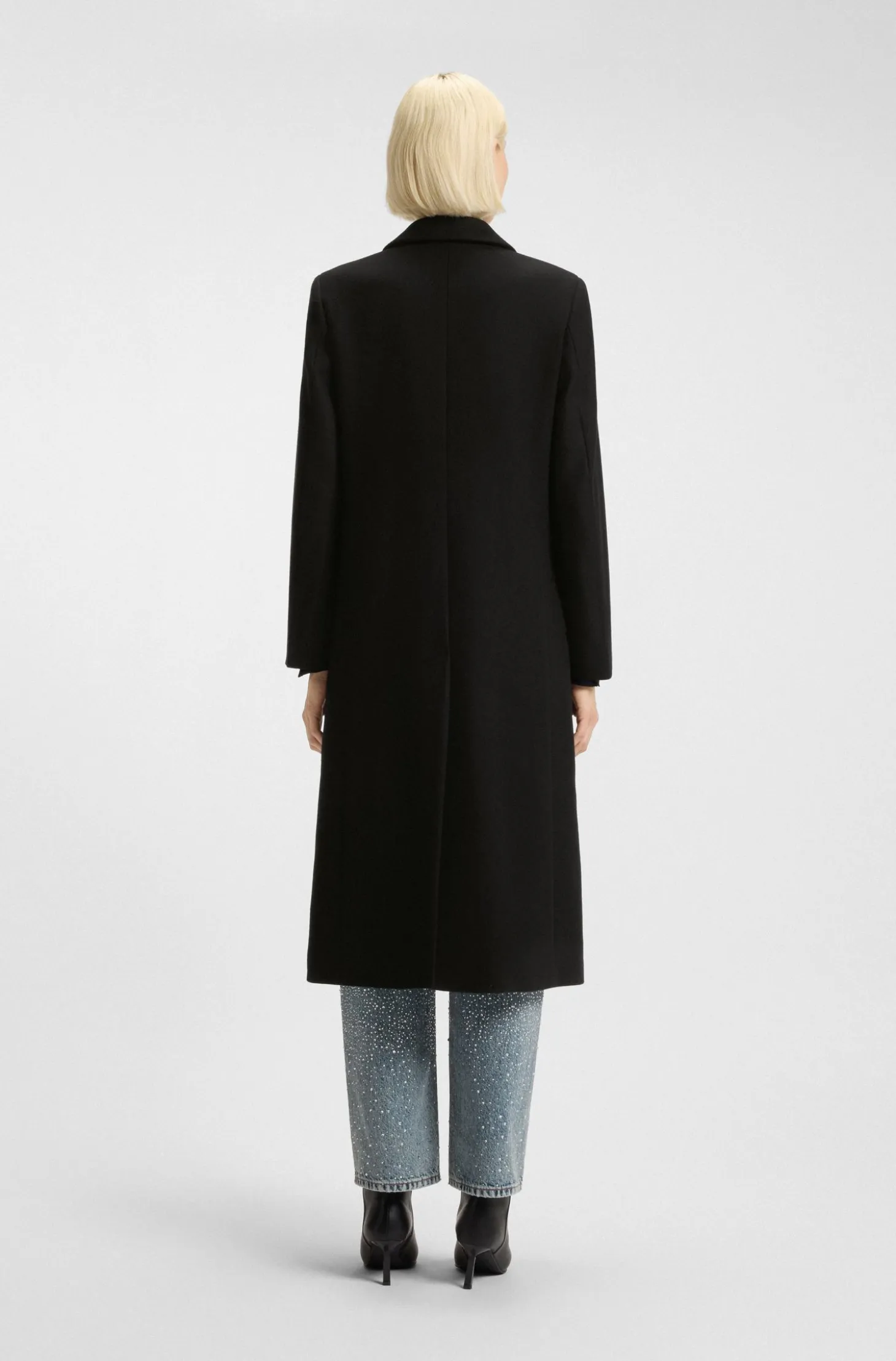 Relaxed-fit coat in a wool blend