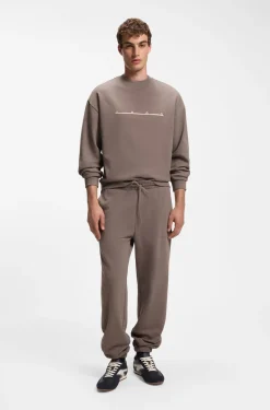 Relaxed-fit cotton trousers with streetwear logo