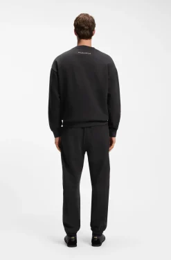 Relaxed-fit cotton trousers with streetwear logo