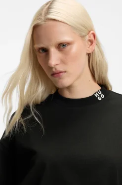Relaxed-fit cropped T-shirt in cotton with neck logo