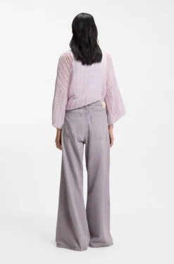 Relaxed-fit jeans with wide leg