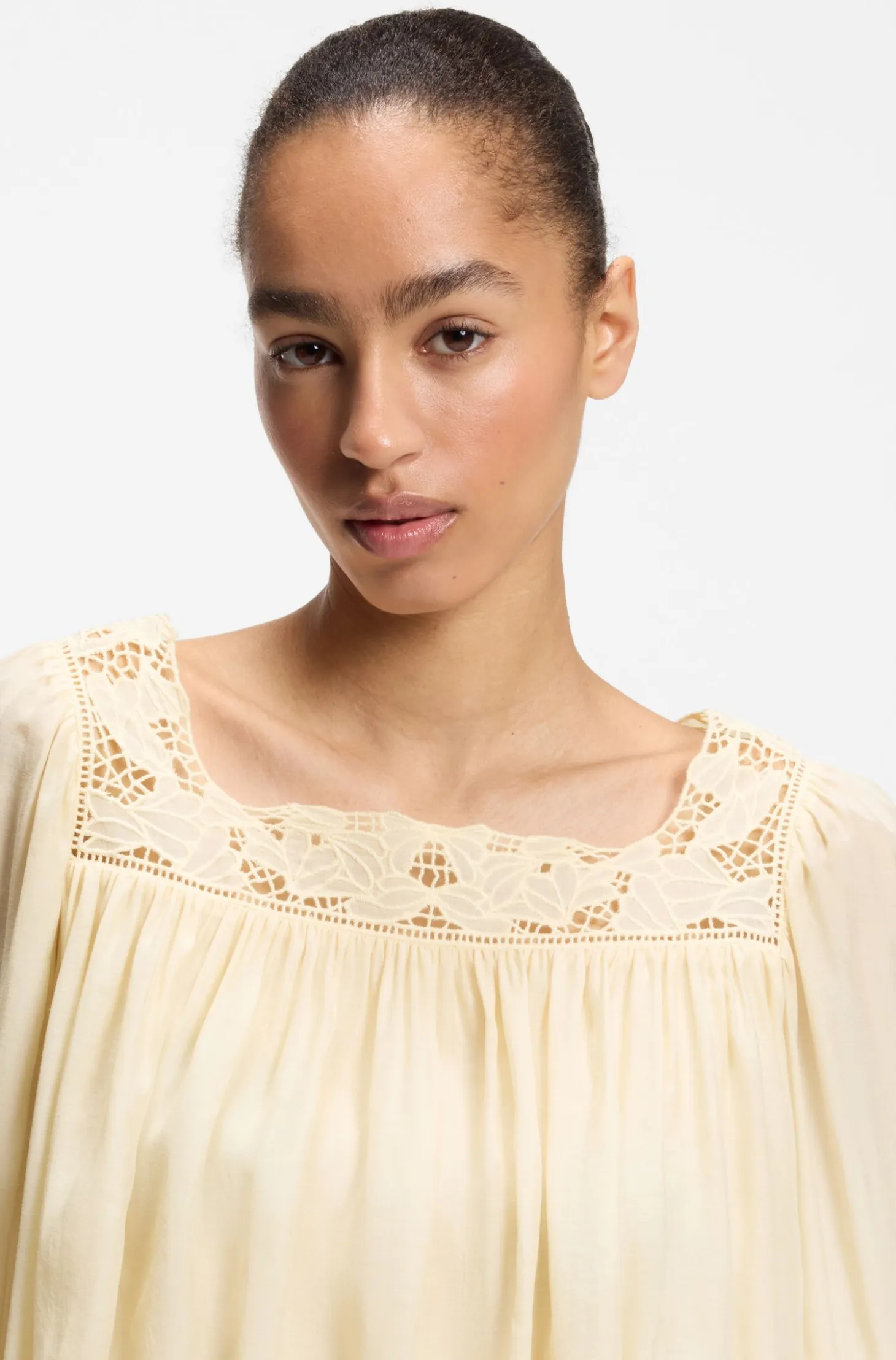 Relaxed-fit muslin dress with embroidered neckline