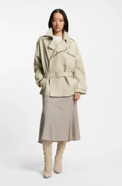 Relaxed-fit short-length trench coat in leather
