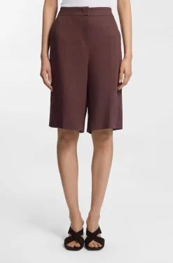Relaxed-fit shorts in a linen blend