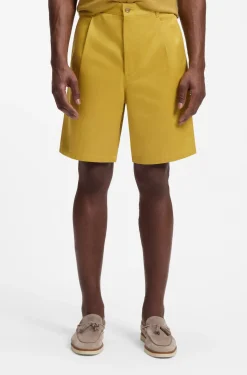 Relaxed-fit shorts in cotton twill