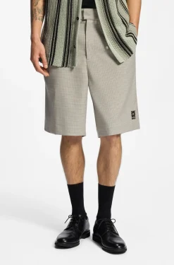 Relaxed-fit shorts with houndstooth pattern