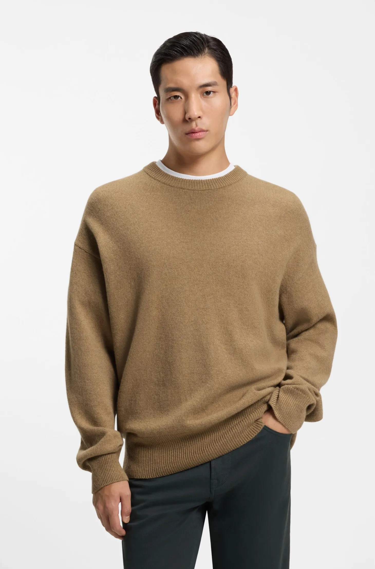 Relaxed-fit sweater in virgin wool