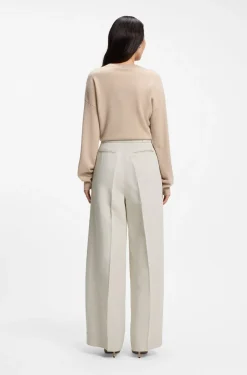 Relaxed-fit trousers in cotton and linen