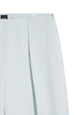 Relaxed-fit trousers in sateen with front pleats
