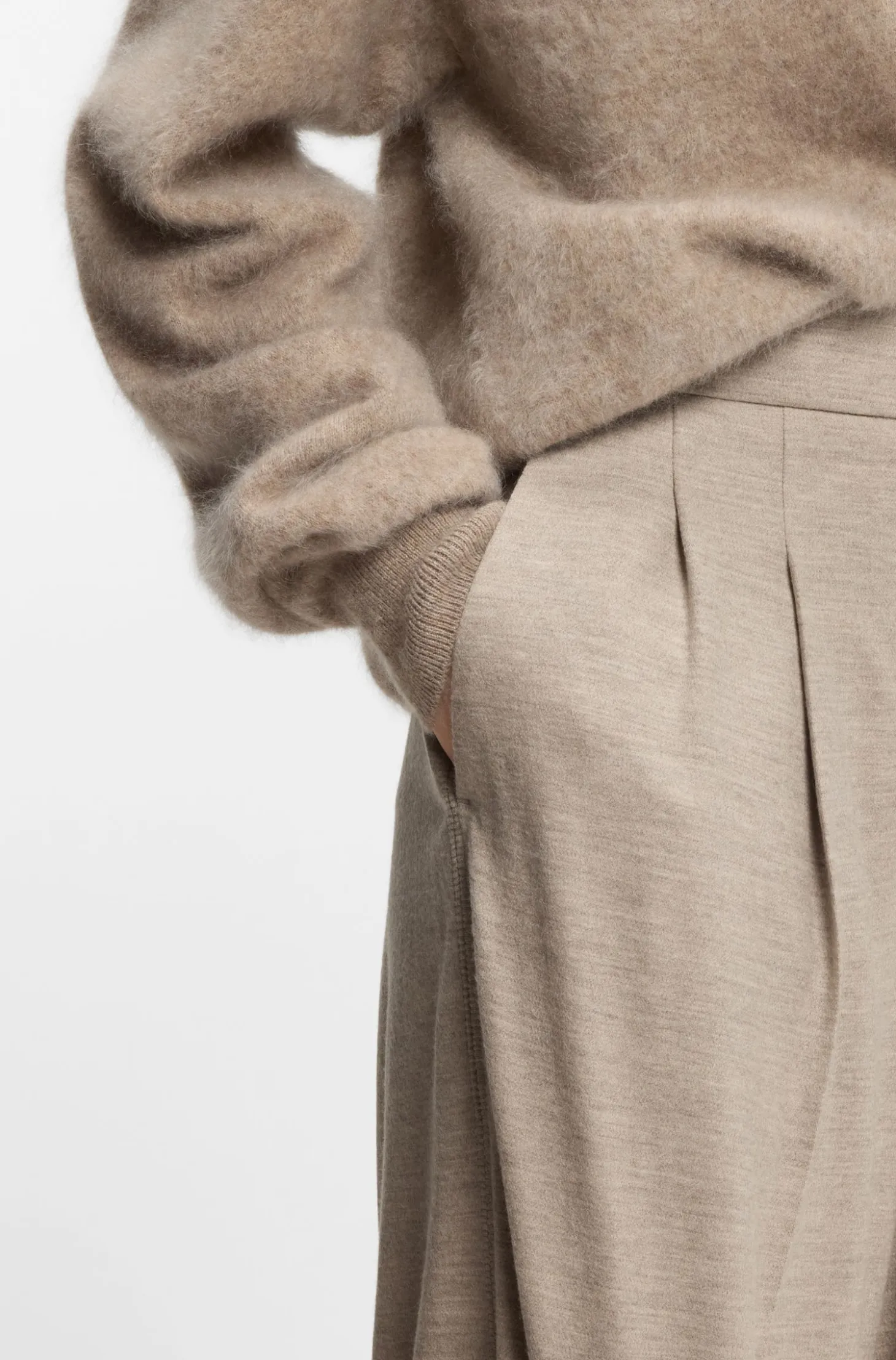 Relaxed-fit trousers in virgin wool