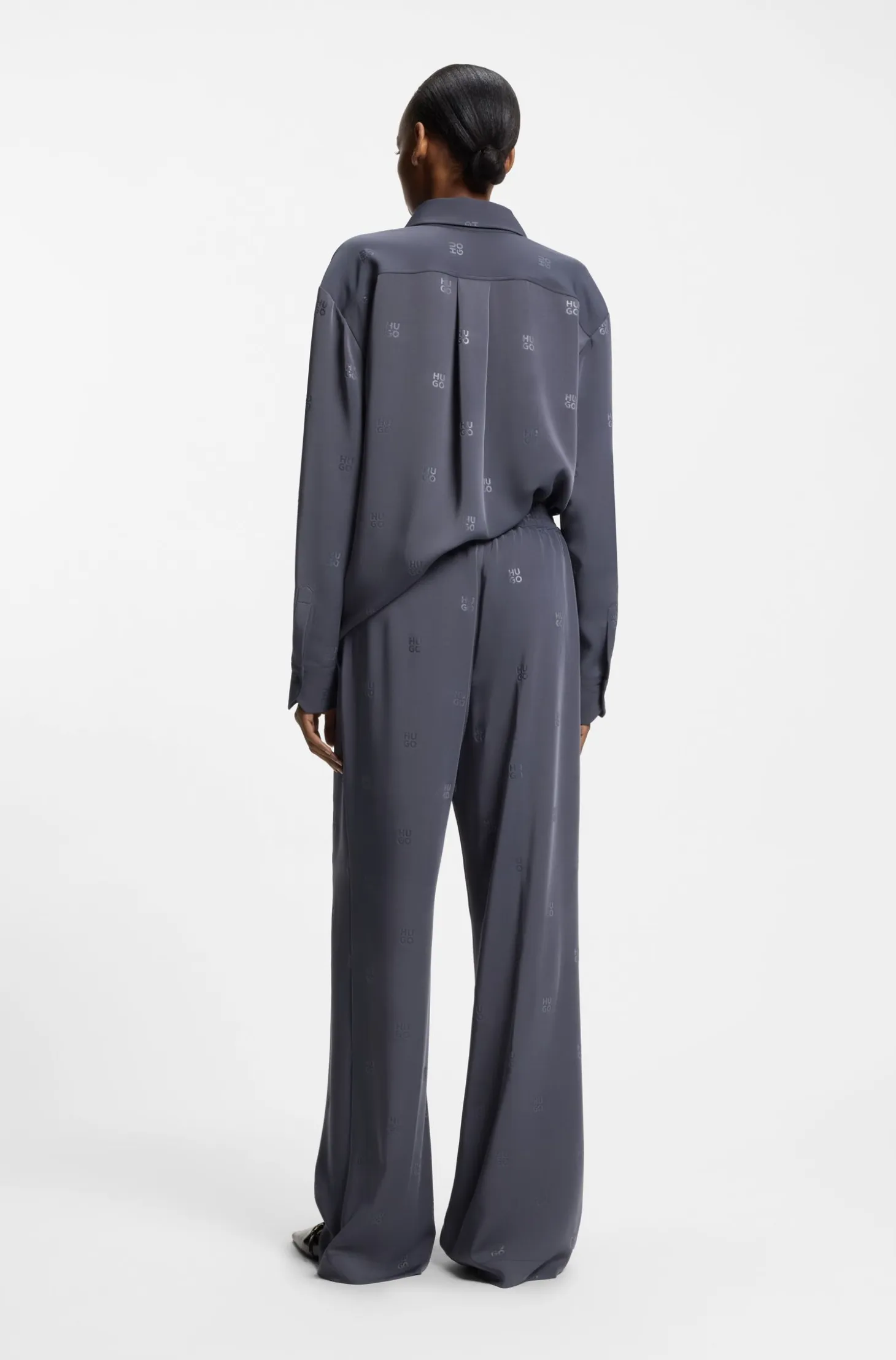 Relaxed-fit trousers with stacked logos