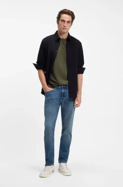 Relaxed-fit T-shirt with a layered logo print