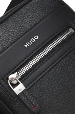 Reporter bag with hardware trims