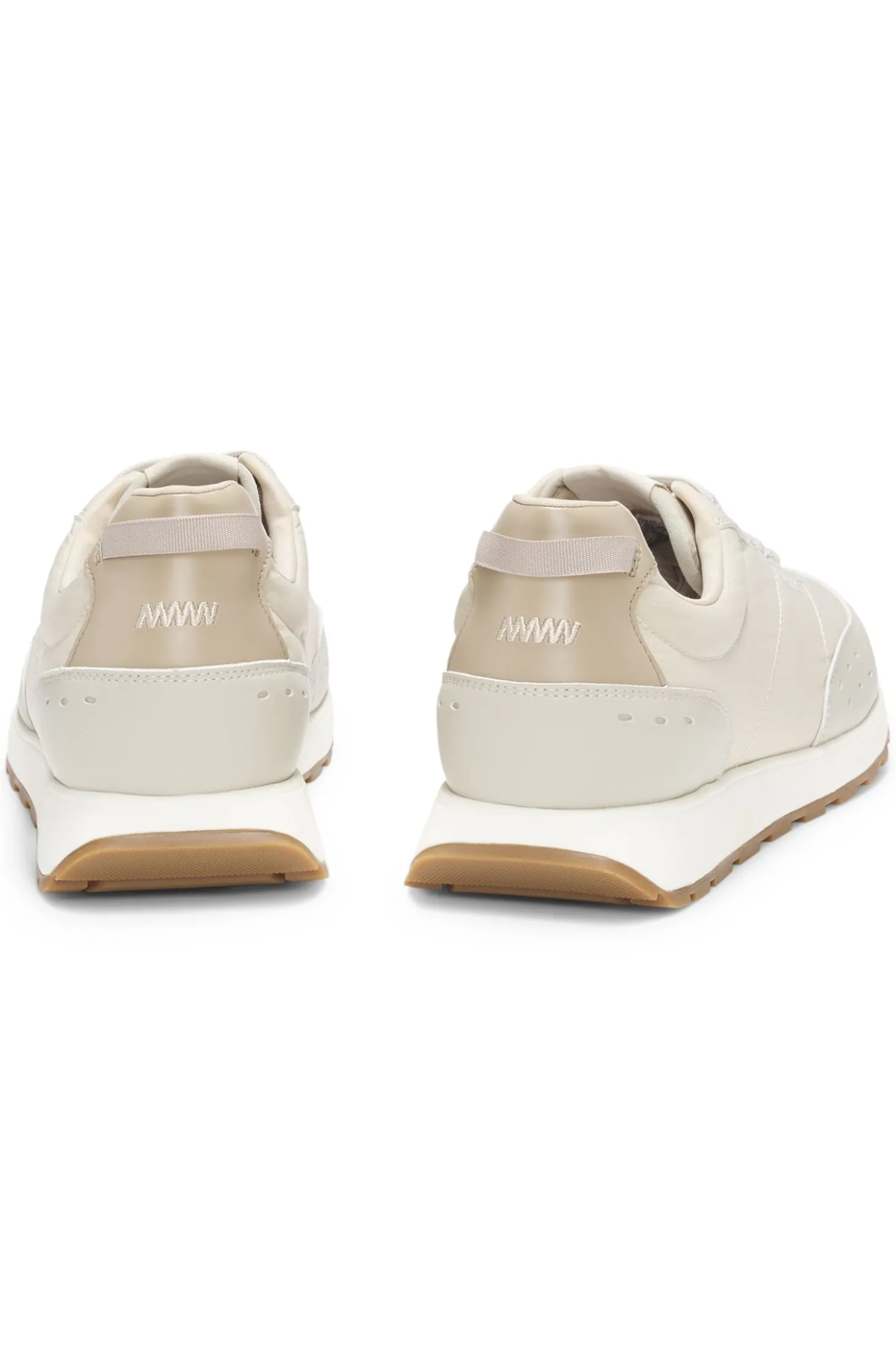 Running-inspired trainers with zigzag detailing