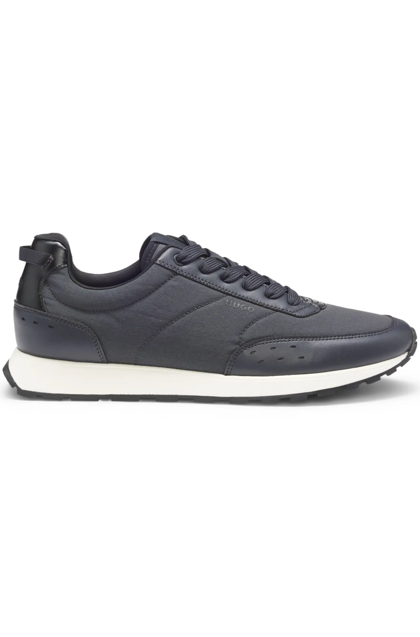 Running-inspired trainers with zigzag detailing