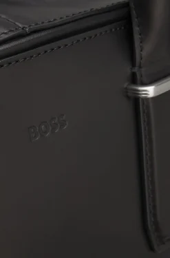 Runway holdall in leather with embossed logo