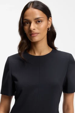 Short-sleeved dress in Japanese crepe