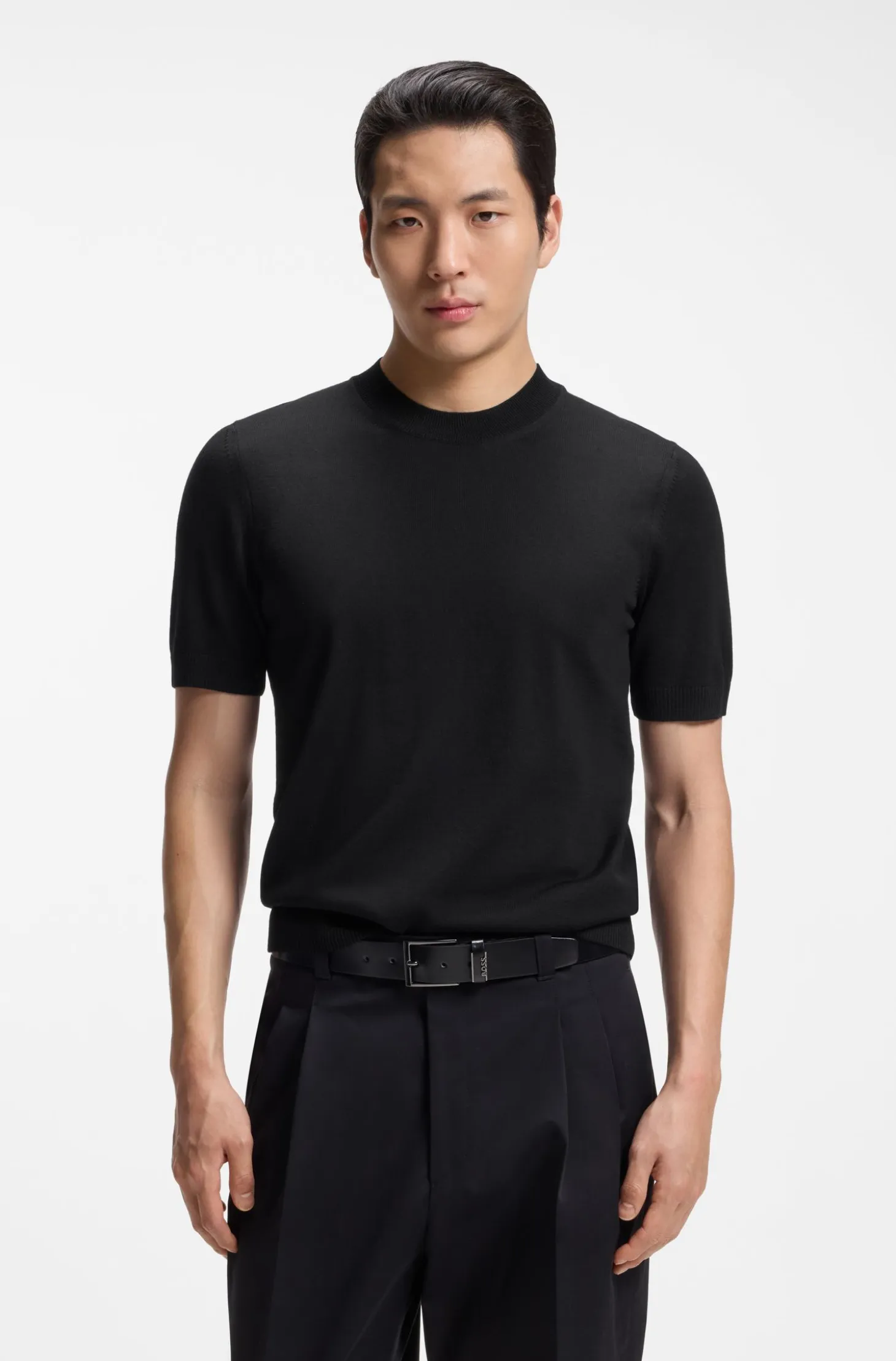 Short-sleeved knit T-shirt in merino wool