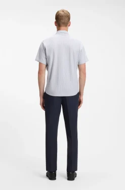 Short-sleeved regular-fit shirt in cotton piqué