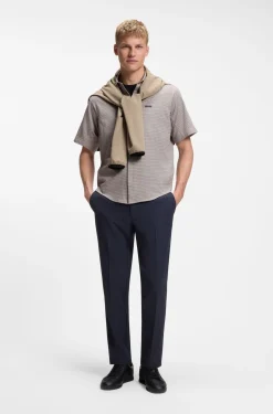 Short-sleeved regular-fit shirt in cotton piqué