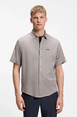 Short-sleeved regular-fit shirt in cotton piqué