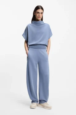 Short-sleeved sweatshirt with loose high neckline
