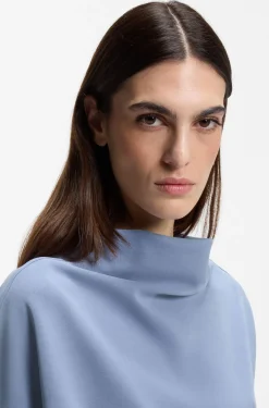 Short-sleeved sweatshirt with loose high neckline