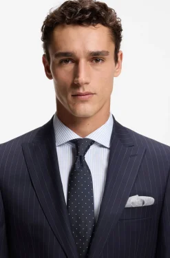 Silk-blend tie with dot pattern