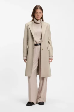 Single-breasted formal coat in wool