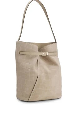 Sleek leather shoulder bag with smooth finish