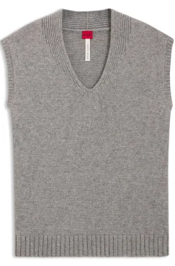 Sleeveless sweater in a wool blend