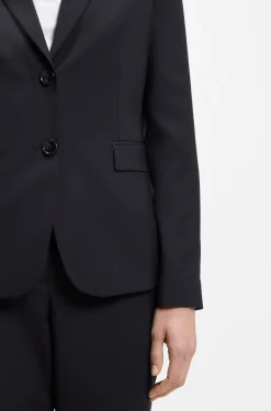 Slim-fit blazer in Italian-made virgin wool