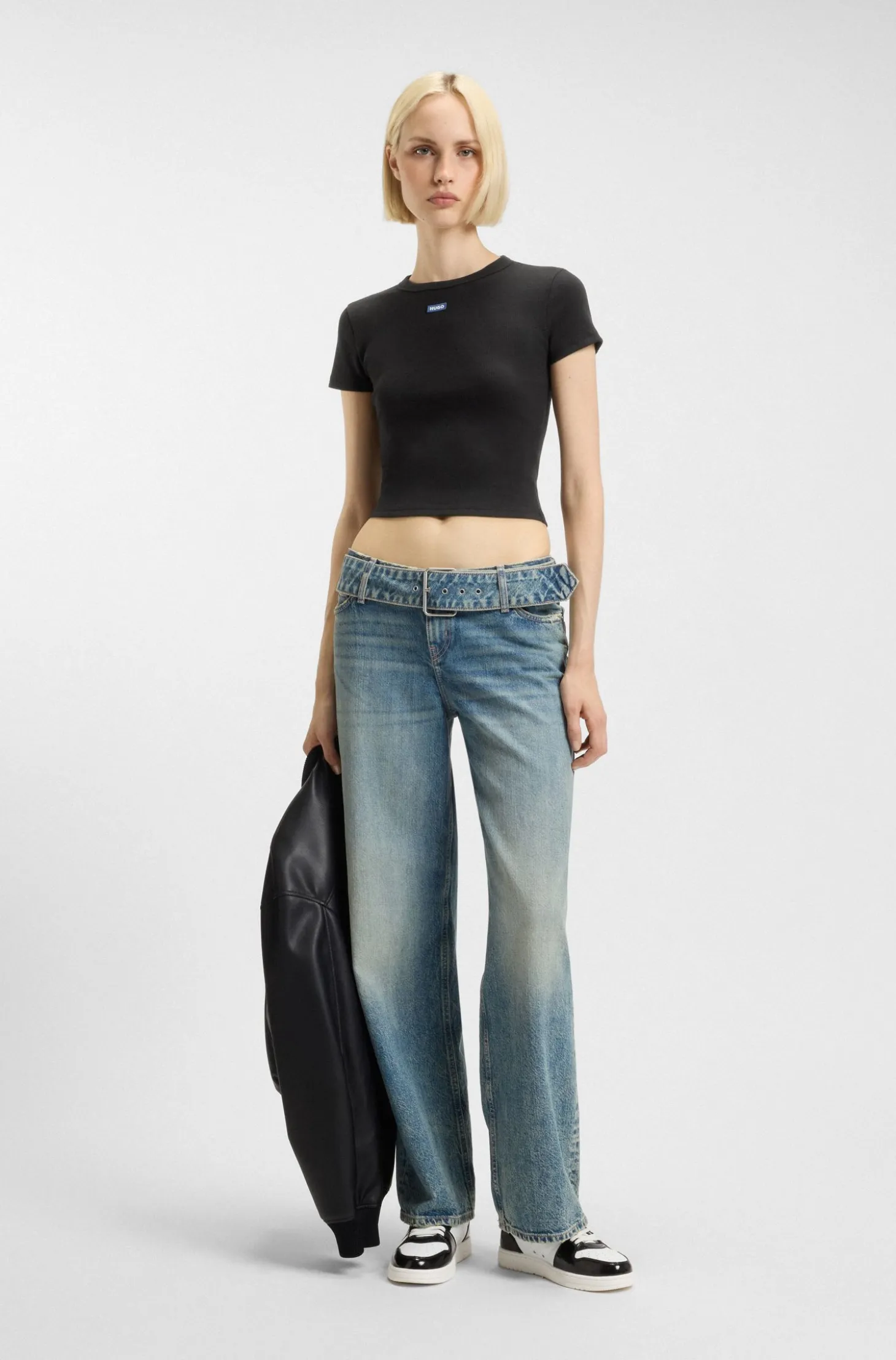 Slim-fit cropped T-shirt in stretch cotton