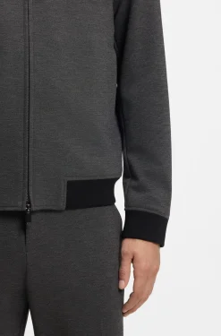 Slim-fit jacket in wrinkle-resistant fabric