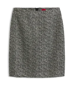 Slim-fit pencil skirt with herringbone pattern