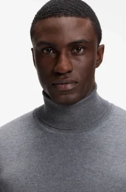 Slim-fit rollneck sweater in extra-fine merino wool