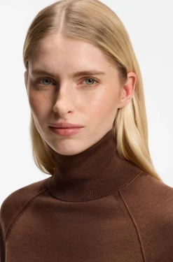 Slim-fit rollneck sweater in extra-fine merino wool