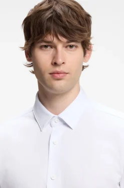 Slim-fit shirt in a performance-stretch cotton blend
