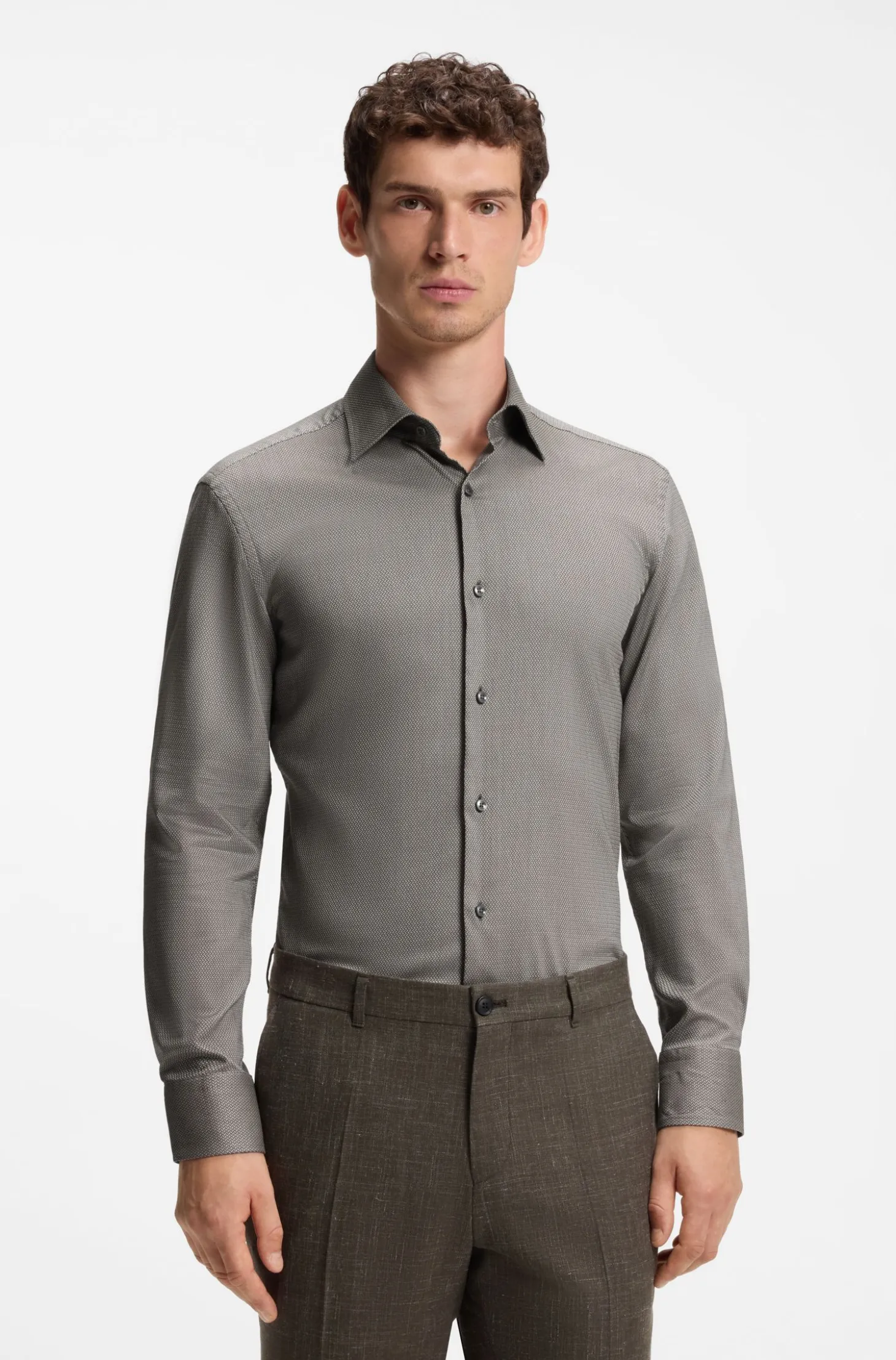 Slim-fit shirt in a thermoregulating structured cotton blend