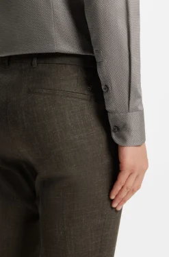 Slim-fit shirt in a thermoregulating structured cotton blend
