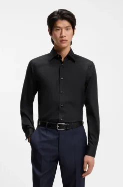 Slim-fit shirt in cotton-blend stretch poplin
