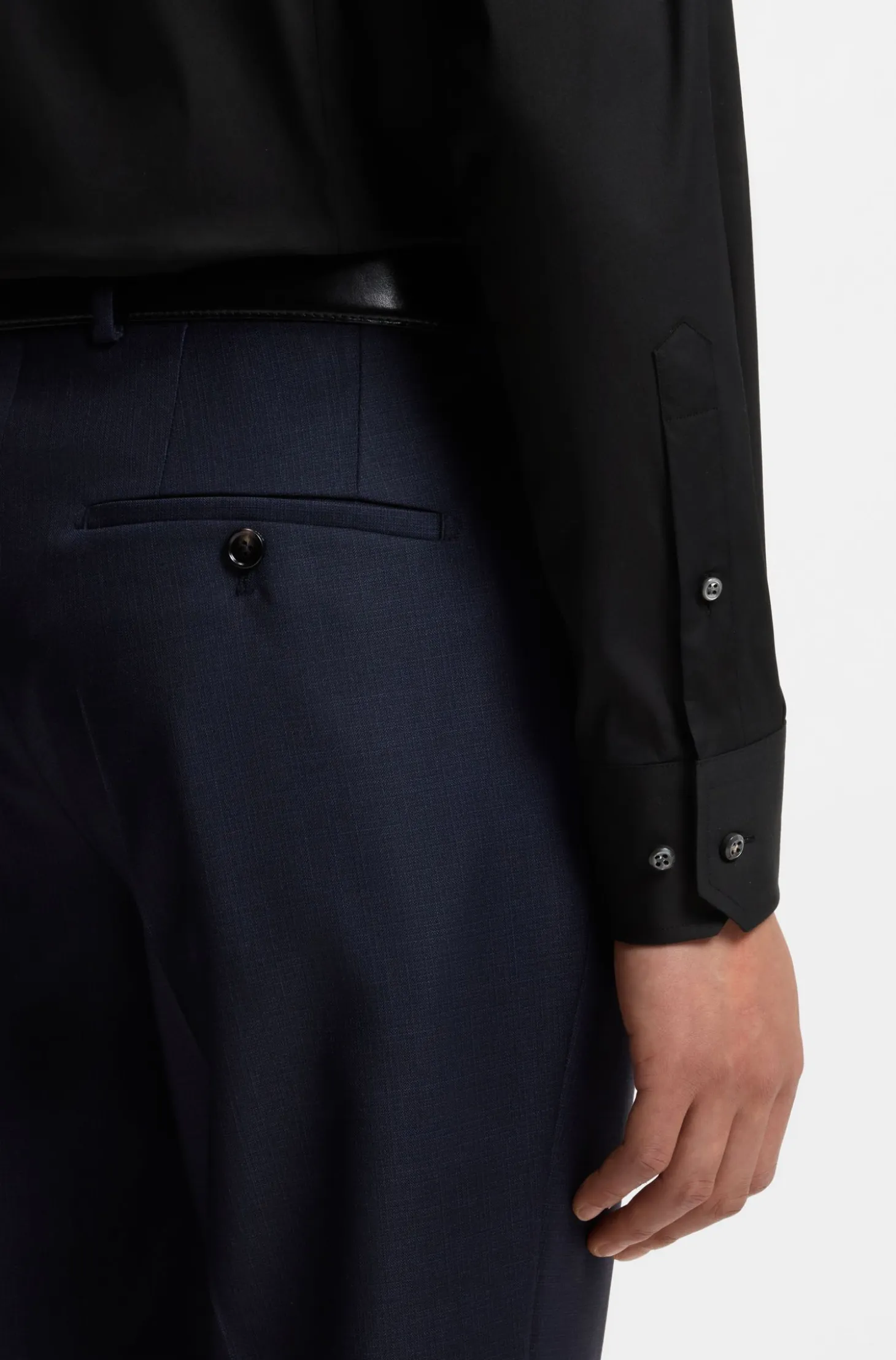 Slim-fit shirt in cotton-blend stretch poplin