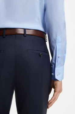 Slim-fit shirt in cotton-blend stretch poplin
