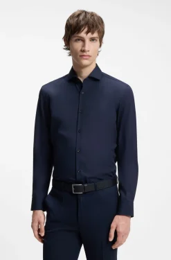 Slim-fit shirt in cotton with spread collar