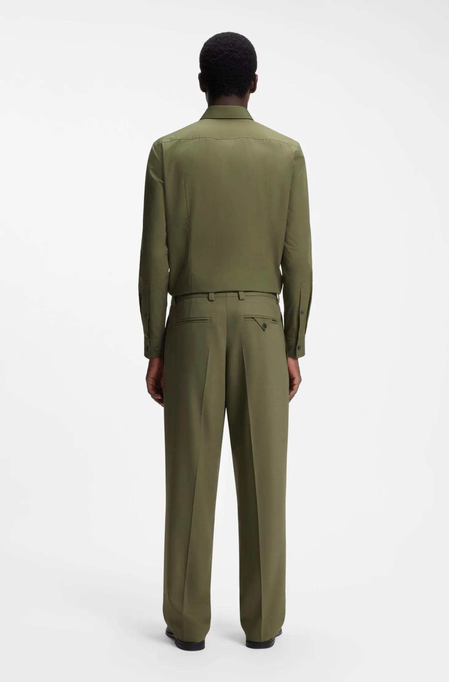 Slim-fit shirt in easy-iron cotton poplin