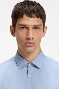 Slim-fit shirt in easy-iron cotton poplin
